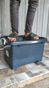 Container Plastik Murah 30 Liter: Box Penyimpanan Serbaguna BSM Kotak Transparan Hitam