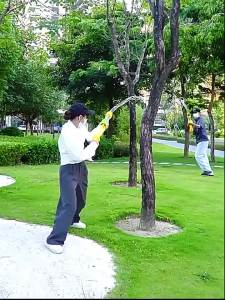 ปืนฉีดน้ำ   4 หลอด 4 รู ระยะไกล ความจุมาก สีสันสดใส   ปืนแกตลิ่ง สาดน้ำสงกรานต์