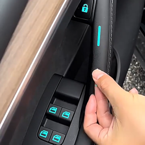 Luminous Car Interior Button Stickers Glow Night Reflective Decals for Window Lifters & Door Controls Easy Install