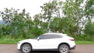 Car wireless charger.  4 in 1 car jump starter.  5000A jump-off battery starter.  Automobile battery starter and air pump starter.  Multi-function rechargeable emergency power starter.Car starting power supply integrated with air pump.