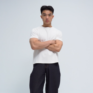 House of Smith Kaos Fitted Pria - Form 330 Fitted Tee White - Fitted T Shirt