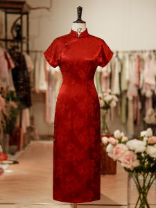 Red Young Style Cheongsam Evening Gown for Women Retro Chinese Traditional High Neck Long Dress Low Slit Short Sleeve Floral