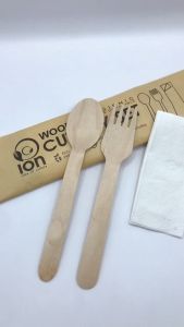 Set Alat Makan Kayu (Sendok + Garpu + Tissue) / Alat Makan Kayu - GROSIR