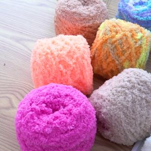 100g/cuộn san hô lông cừu sang trọng sợi cồng kềnh mềm 3 sợi sợi nhung Crochet khăn áo len trẻ em mũ khăn quàng cổ bản to
