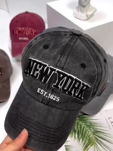 Topi Baseball NEW YORK EST 1625: Pilihan Topi Casual Cowok