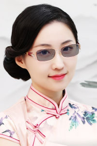 Women's Photochromic Reading Glasses: Anti-Radiation & Eyestrain Relief