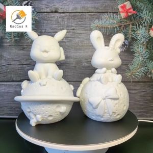 [Quick Shipping] 15 - 32 cm DIY Graffiti - capable Cartoon Piggy Banks. Souvenir Festival Presents Home Decor Accessories and Desk Decoration. Long - lasting Vinyl for Kids’ Birthdays and DIYers. [White Piggy Bank + 12 - color Paint Kit]