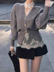 Áo Len Cardigan Dệt Kim Cổ Chữ V Tay Dài Dáng Ôm Vừa Vặn Thanh Lịch Bộ Ba Mảnh Áo Lót Ren Thời Trang Mùa Đông Cho Nữ