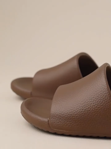 รองเท้าแตะ รองเท้าแฟชั่น รองเท้าแตะสวมนุ่มสบาย สำหรับผู้หญิงและผู้ชาย