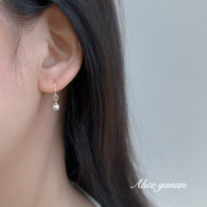 Hypoallergenic 14K Gold Plated Artificial Mini Pearl Earrings Simple French Style Alice Yanan Super Gentle Fashion Jewelry