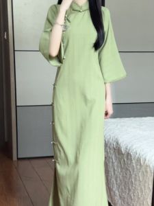 Đầm Dài Cổ Điển Tay Rộng Màu Xanh Lá Cây Cho Nữ Thanh Lịch Thường Ngày Mùa Hè 2025 Tay Ngắn Màu Trơn Phong Cách Trung Hoa Cổ Điển