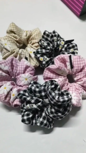 Jazygemkrishen Seersucker Fabric Scrunchie (Regular Size)