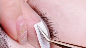 foreverlily 22pcs One Set Eyelash Extension Set Special Grafting Eyelash Set for Beauty Salon No Stimulating Glue Easy Grafting Eyelash Tool