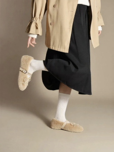REEMOOR | Bow Detail Fur Lined Rubber Dot Soled Warm Cotton Shoes
