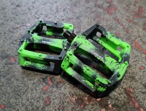 BMX Cycle Center Enemy Team Bicycle Pedals 9/16 Thread Zombie Green (sold by pair)