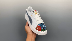 PUMA Suede Platfotm Trace รองเท้ากีฬาพื้นหนาแบบใหม่สำหรับฤดูใบไม้ร่วง