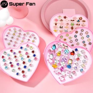 （Super Fan) Little Girl Adjustable Ring in Box Children Kids Jewelry Rings Set with Display Case Girl Pretend Play and Dress up Rings Christmas gift
