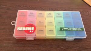 Kotak Obat 7 Hari Tempat Obat Harian 7 Days Pill Medicine Box Weekly Tablet Holder Storage Pill Box Kotak Penyimpanan Portabel