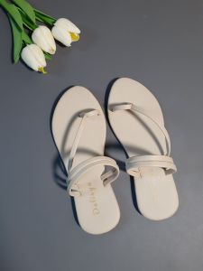 Sandal Teplek Wanita Kekinian Japit Tali Belakang D06