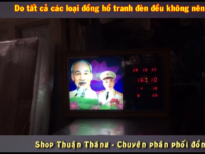 Đồng hồ Lịch Vạn Niên tranh đèn treo tường hiệu Cát Tường_tranh Bác Hồ và Bác Giáp 55630_KT 55x35x7cm_Có 2 loại (Không remote đèn và Có remote đèn)