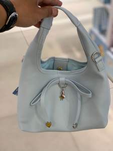 Qyounger BLUE ALICE IN WONDERLAND ( ALICE ) HANDBAG