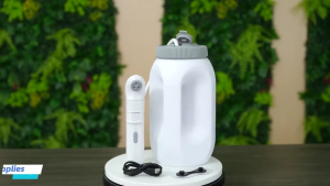 หัวฉีดชำระแบบพกพาขนาด 2.3 ลิตร Portable bidet สายฉีดชำระ หัวฉีดชำระไฟฟ้าแบบชาร์จไฟได้สำหรับห้องน้ำ เดินป่าและตั้งแคมป์