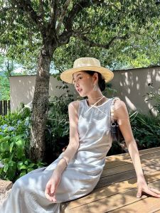 ชุดเดรสยาวเปิดหลังแบบมีฮู้ดแขนกุดสไตล์ฝรั่งเศส Rixo Street สำหรับผู้หญิงในฤดูร้อน ดีไซน์เฉพาะตัว ชุดเดรสแขนกุด