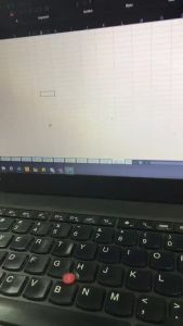 Keypad 2.4G Wireless Numeric Keyboard 18-keys Num Pad Mini Digital Keyboard for Laptop Desktop MacBook PC Desktop Laptop