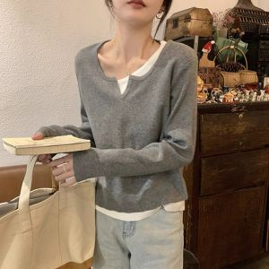 HUOLISI | V-neck False Two-piece Long Sleeve Knit Top