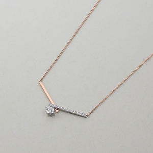 Chow Sang Sang 周生生 Daily Luxe Fantasy 18K Gold Diamond Necklace 93087N