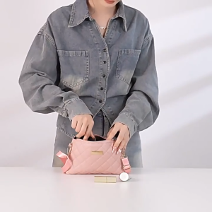【Ready Stock&COD】DIVATEN Simple Messenger Bag Casual Versatile Makeup Bag Trend Shoulder Bag For Women
