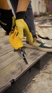 KEELAT 20V 3Ah Cordless Saw 2 Battery Reciprocating Saw Sabre Gergaji Elektrik for Woodworking Garden Wood Metal Cutter