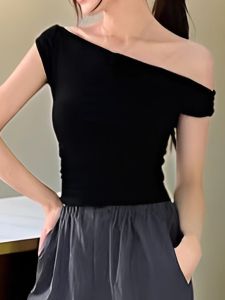 เสื้อยืดแขนสั้นคอกลมสำหรับผู้หญิงในช่วงฤดูร้อน ทรงเข้ารูป ทรงสลิมฟิต แขนสั้น ทรงเข้ารูป แขนสั้น ทรงเข้ารูป เสื้อผ้าทำงานสไตล์เกาหลี