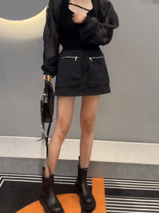 กระโปรงทรงเอเอวกลาง ทรงหลวม กระเป๋าใหญ่ ดีไซน์ H สำหรับผู้หญิง กระโปรงทำงาน กระโปรงสั้น ฤดูร้อน 2023 กระโปรงทรงเอ