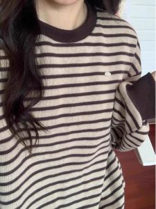 พลัสไซส์ ลายทาง เสื้อสเว็ตเชิ้ต ผู้หญิง หลวม พรางหุ่น ดีไซน์ แขนยาว เสื้อท่อนบน แจ๊กเก็ต อินเทรนด์ สําหรับ Apple Pear Body Types ฤดูใบไม้ร่วง ฤดูหนาว