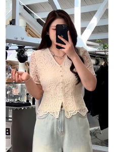 French Style Slimming Lace Shirt Short Sleeve Womens plus Size Casual High Waist V-Neck Top for Summer Fashion Elegant