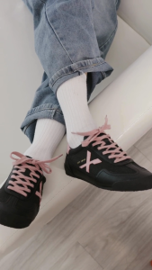 Giày Sneaker Nữ Dincox DC47 BLACK/ PINK Micro Suede Kết Hợp Canvas Shoes Đế Bằng Bền Và Nhẹ Hơn