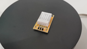 DHT22 temperature and humidity sensor module for Arduino 3 pins