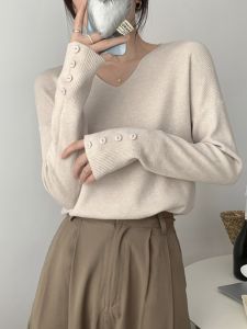 plus Size Womens French V-Neck Knitted Base Shirt Autumn Winter Loose Long Sleeve Top Fashionable Inner Wear Casual Polyester Fiber