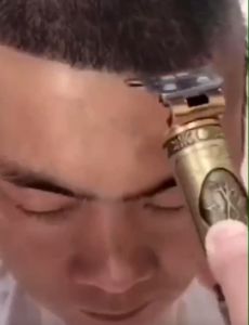 Alat Mesin Cukur Potong Rambut Bulu Kumis Dan Jenggot Elektrik Vintage T9 Dragon Hair Clipper Ss11