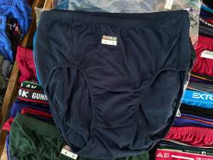 [แพ็คคละสี 3/6/12 ตัว] กางเกงในผู้ชาย Gunman ไซส์ 4L เนื้อผ้าดี