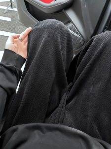 Black American Style Curved Knife Pants Mens Autumn Drape Loose Straight Grain Pattern Lazy Style Sports Casual Trousers