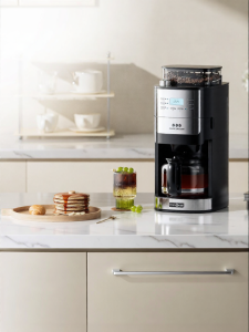 American Coffee Machine Compact Grinder Integrated