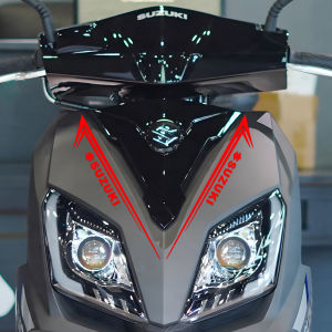 สำหรับรถดัดแปลงสติ๊กเกอร์ตกแต่งด้านหน้าสะท้อนแสงส่วนบุคคลกันน้ำอุปกรณ์ตกแต่งรถจักรยานยนต์ สำหรับ Suzuki
