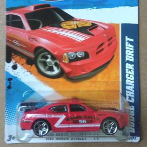 Diecast Hot Wheels Dodge Charger Drift