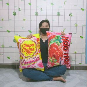GỐI NẰM NGỦ HÌNH MÌ TÔM VẢI NHUNG KHÔNG NHĂN GÒN MỀM AN TOÀN CHO BÉ