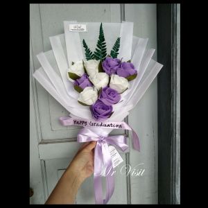 Mr. Visit / PROMO Buket Bunga Wisuda Besar / Buket Bunga Unik / Hadiah Wisuda Murah / Hadiah Ulangtahun Murah / Kado Pernikahan dan Tunangan / Buket Bunga untuk acara Graduation Kelulusan Kenaikan Sekolah / Buket Hari Guru  Hari Ibu dan Perayaan lainnya