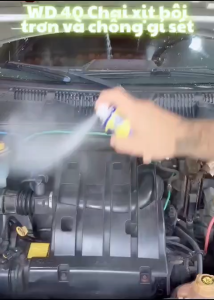 WD-40 412 ml - Mỡ bôi trơn đa năng - Loại bỏ tiếng kêu - Khô nhanh - Bảo vệ chống gỉ sét - Làm sạch và bảo vệ - Cơ chế bôi trơn dính - Khối đen làm nền
