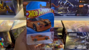 Mô Hình Xe Hot Wheels 2026 NEW Case H - Lotus Sport Elise Tỷ Lệ 1:64