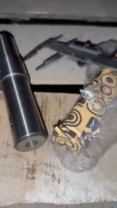 Bạc ắc phi dê phi ăc 35 bạc 39 dài ắc 192 EQ1070 lắp cho xe ô tô 25 35 tấn các loại